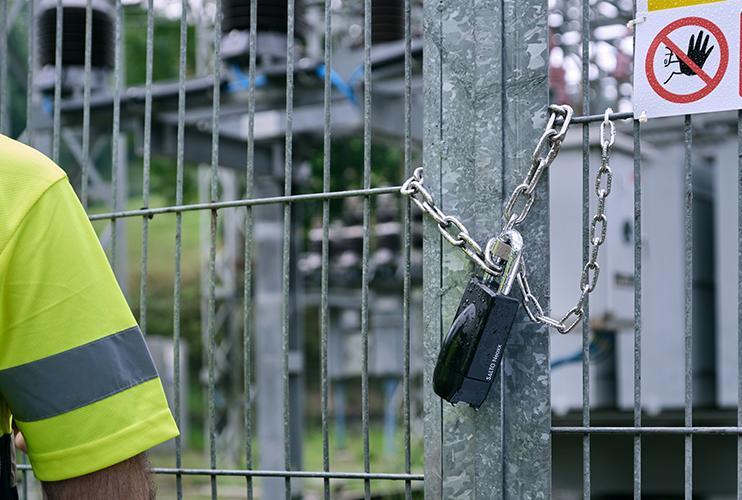 Mở khóa ổ khóa thông minh hơn và cung cấp khung gầm được bảo vệ IP tối ưu - vừa mạnh mẽ vừa đáng tin cậy. Mở khóa ổ khóa thông minh hơn và cung cấp khung gầm được bảo vệ IP tối ưu - vừa mạnh mẽ vừa đáng tin cậy.